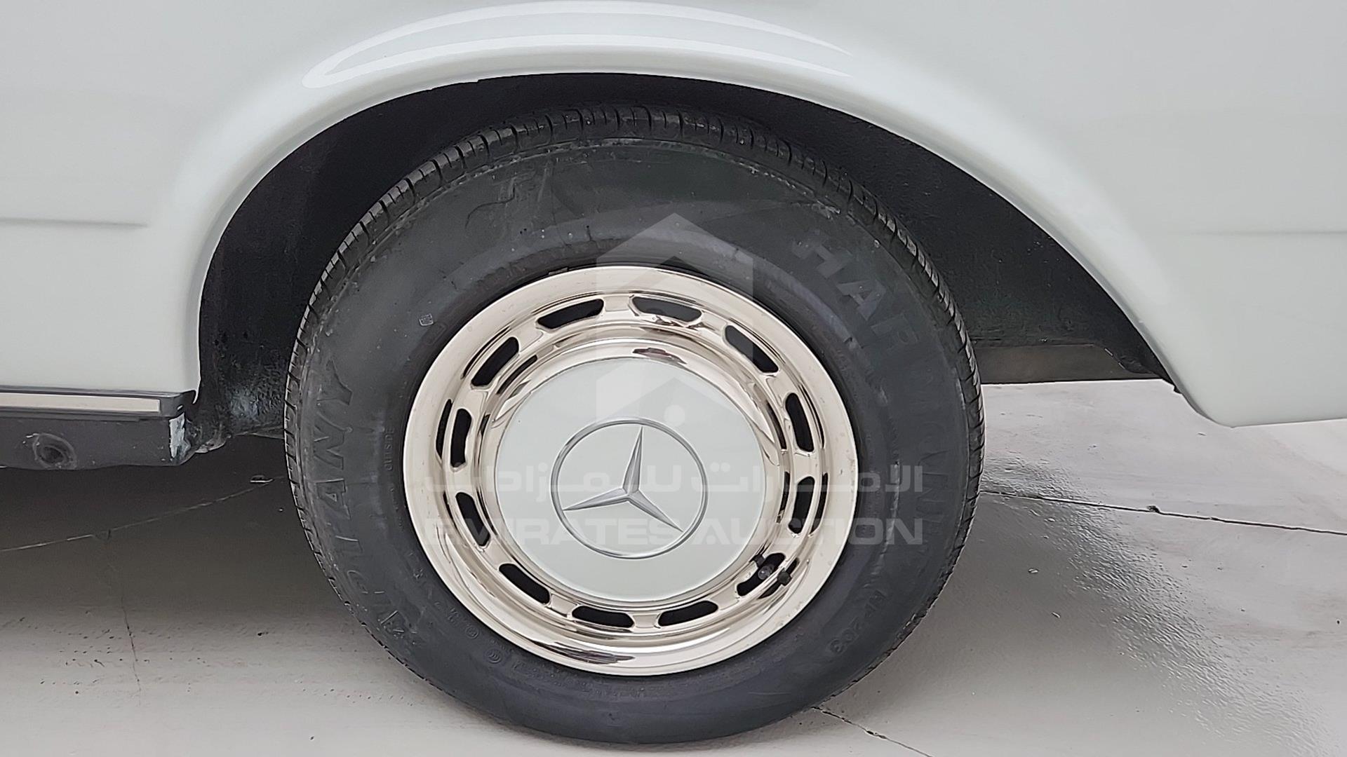 1985 MERCEDES CE 280 VIN: WDB1230531A210480
