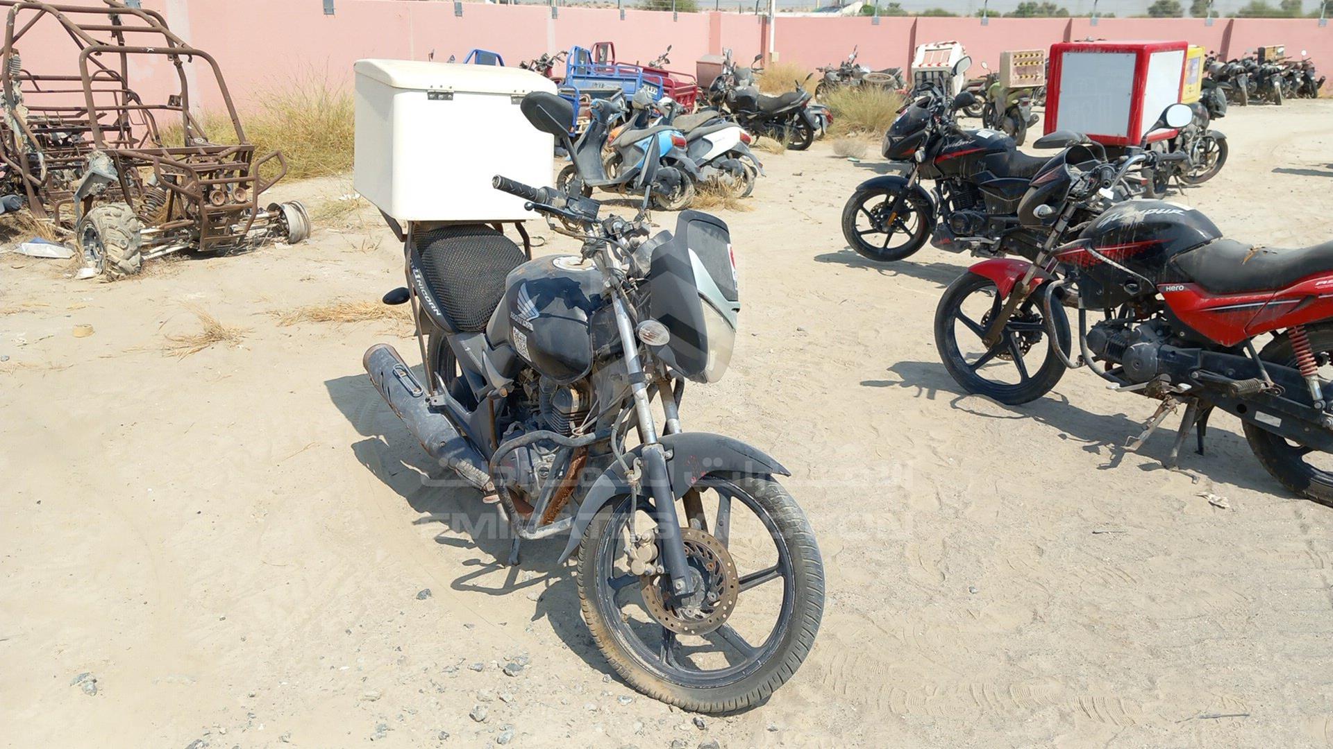2014 HONDA CBF150 MA VIN: ME4KC09CKD8592799