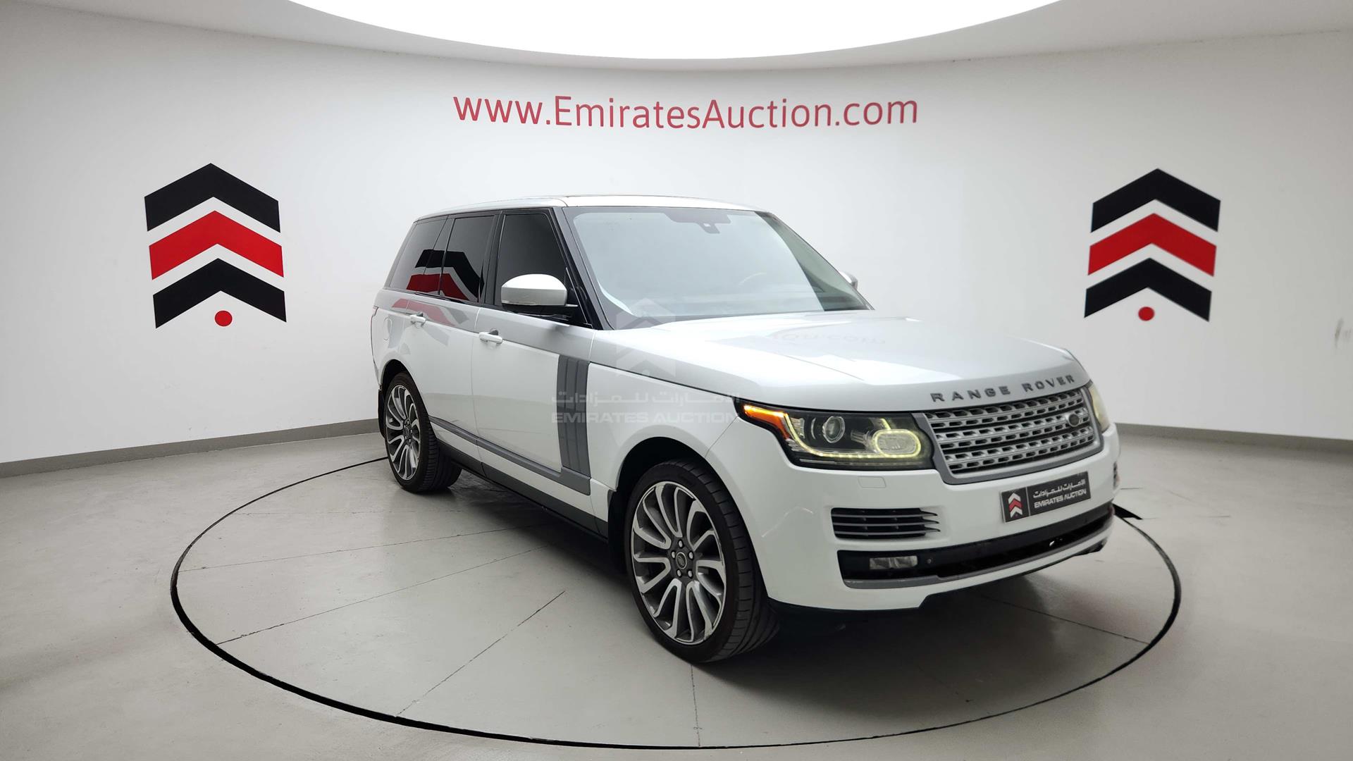 2014 RANGE ROVER VOGUE VIN: SALGS2EF1EA132650