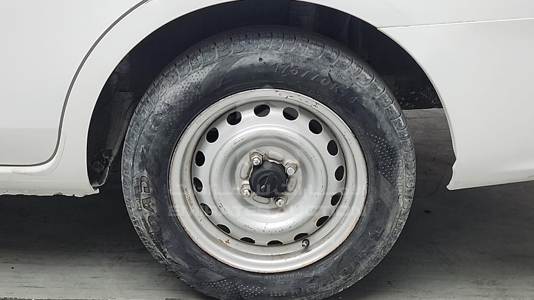 2016 Nissan Sunny — Rear Left Tyre — Photo 31