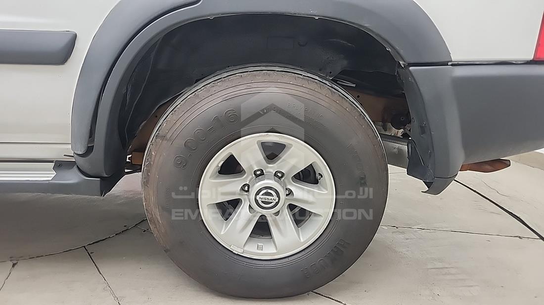 2002 Nissan Patrol — Rear Left Tyre — Photo 32