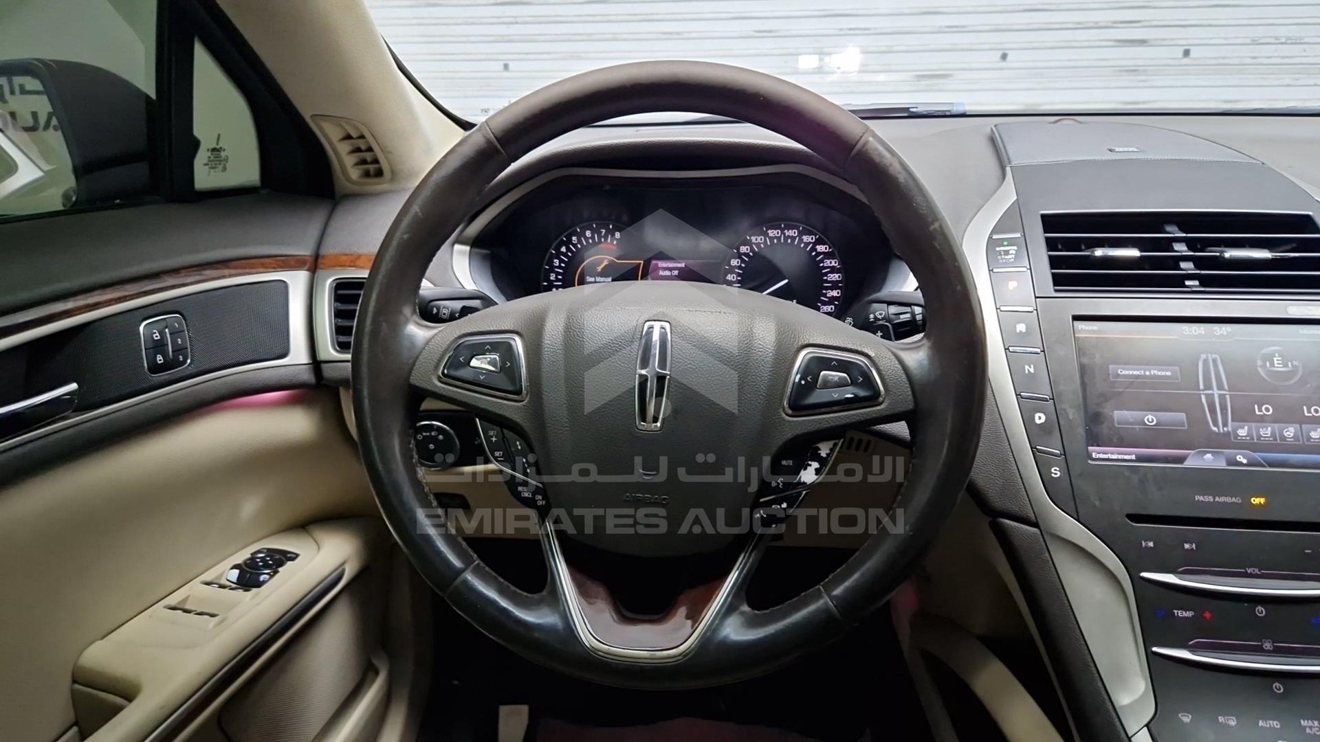 2015 LINCOLN MKZ VIN: 3LN6L2GK8FR622984