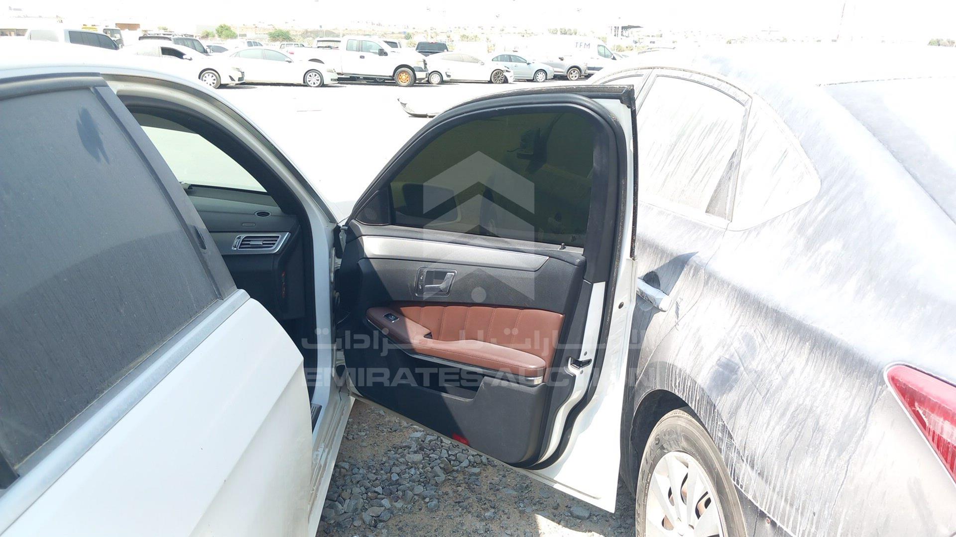 2014 MERCEDES E 300 VIN: WDDHF5FBXEA925996