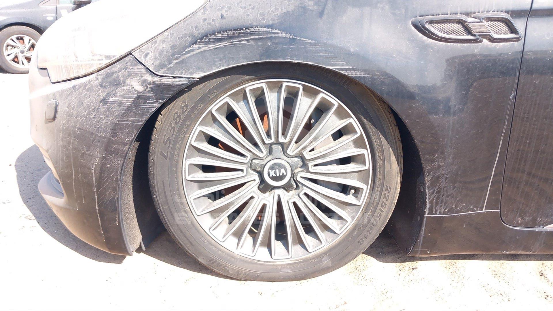 2013 KIA QUORIS VIN: KNALW4129D6007600