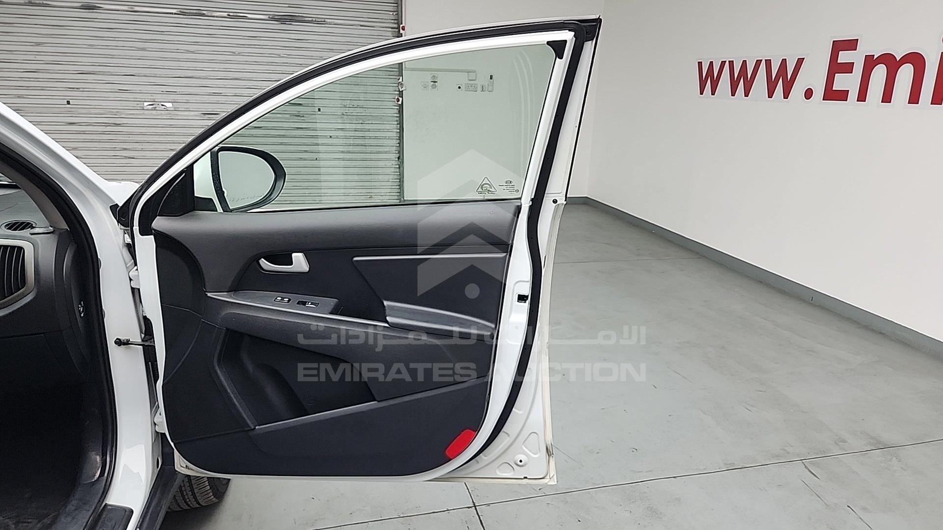 2015 KIA SPORTAGE VIN: U5YPB81A1FL498878