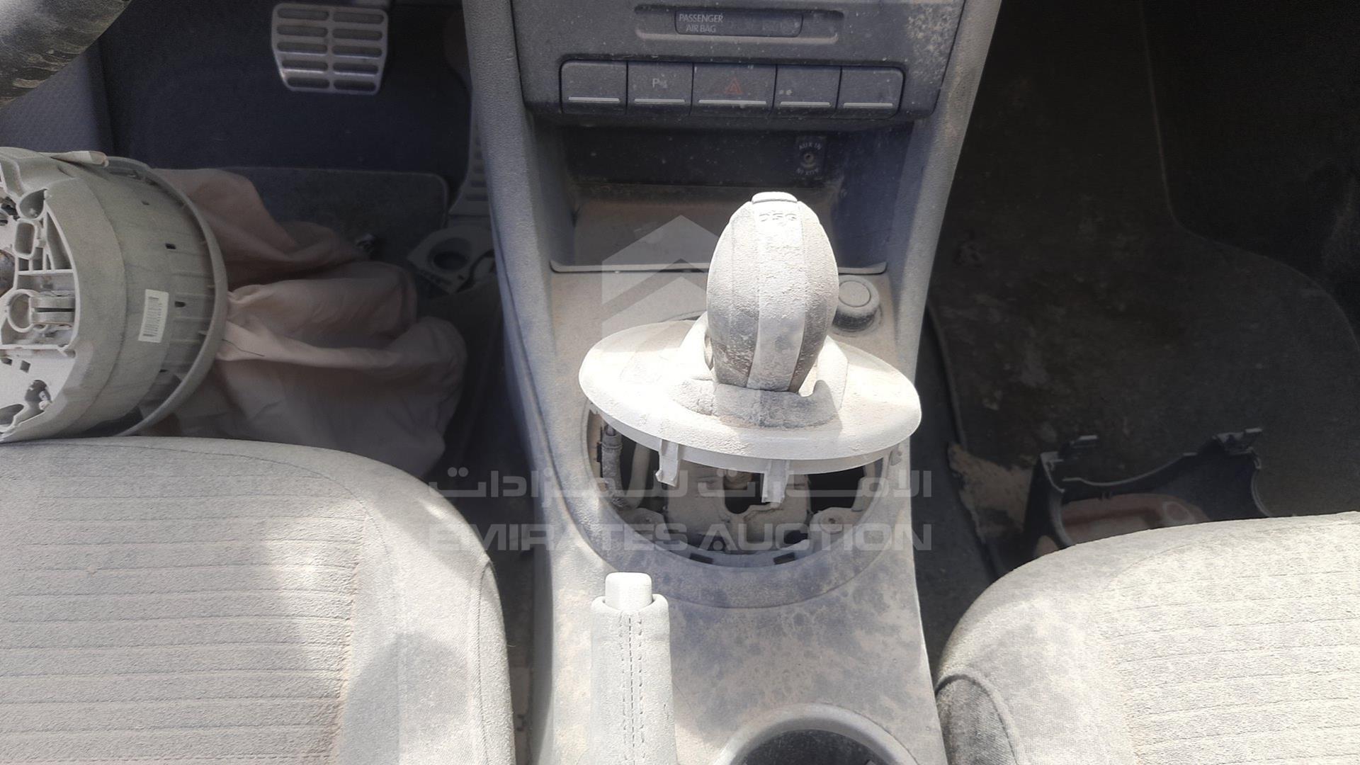 2015 VOLKSWAGEN BEETLE VIN: WVWBF6ATXFM600075