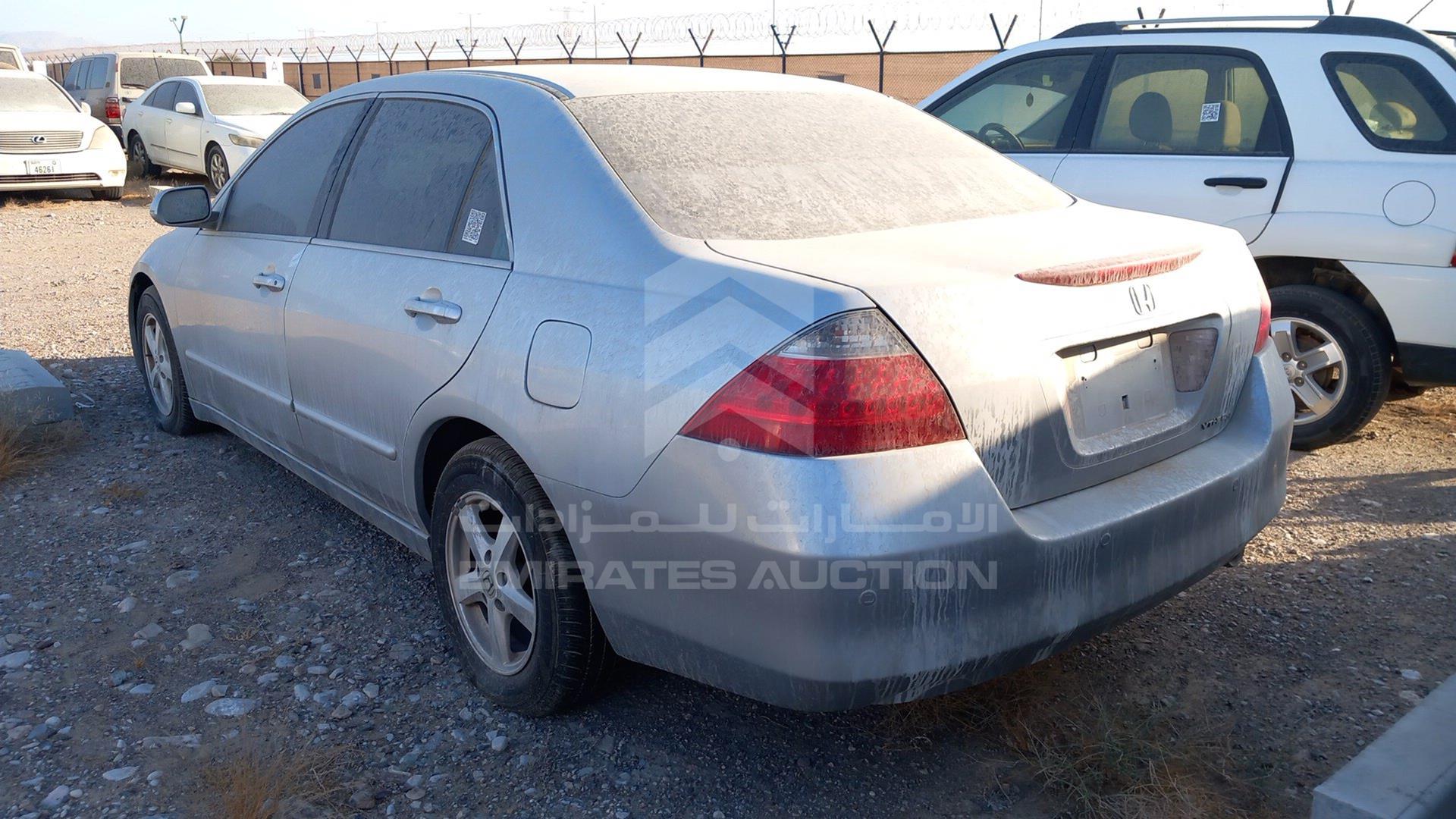 2007 HONDA ACCORD VIN: JHMCM56767C415074