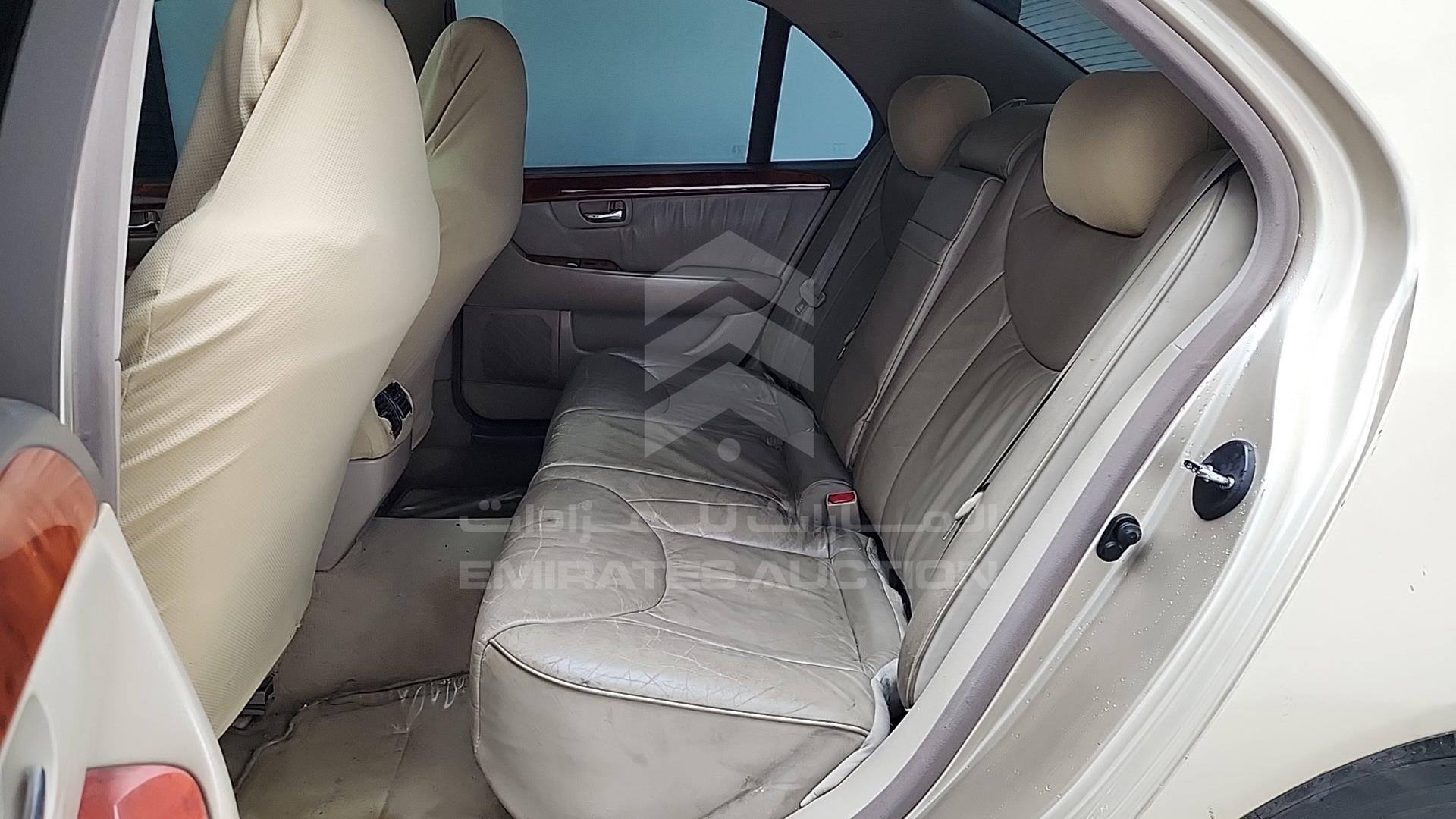2001 LEXUS LS 430 VIN: JTHBN30FX10024631