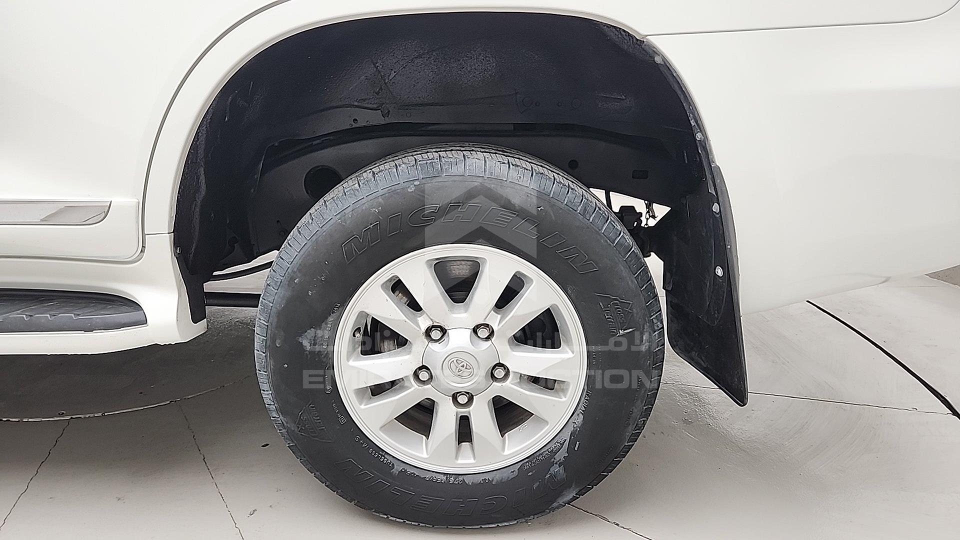 2010 TOYOTA LAND CRUISER VIN: JTMHU09J8A5031360