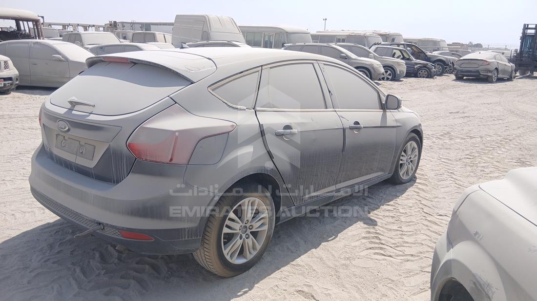 2014 Ford Focus — Rear Right Angle — Photo 8