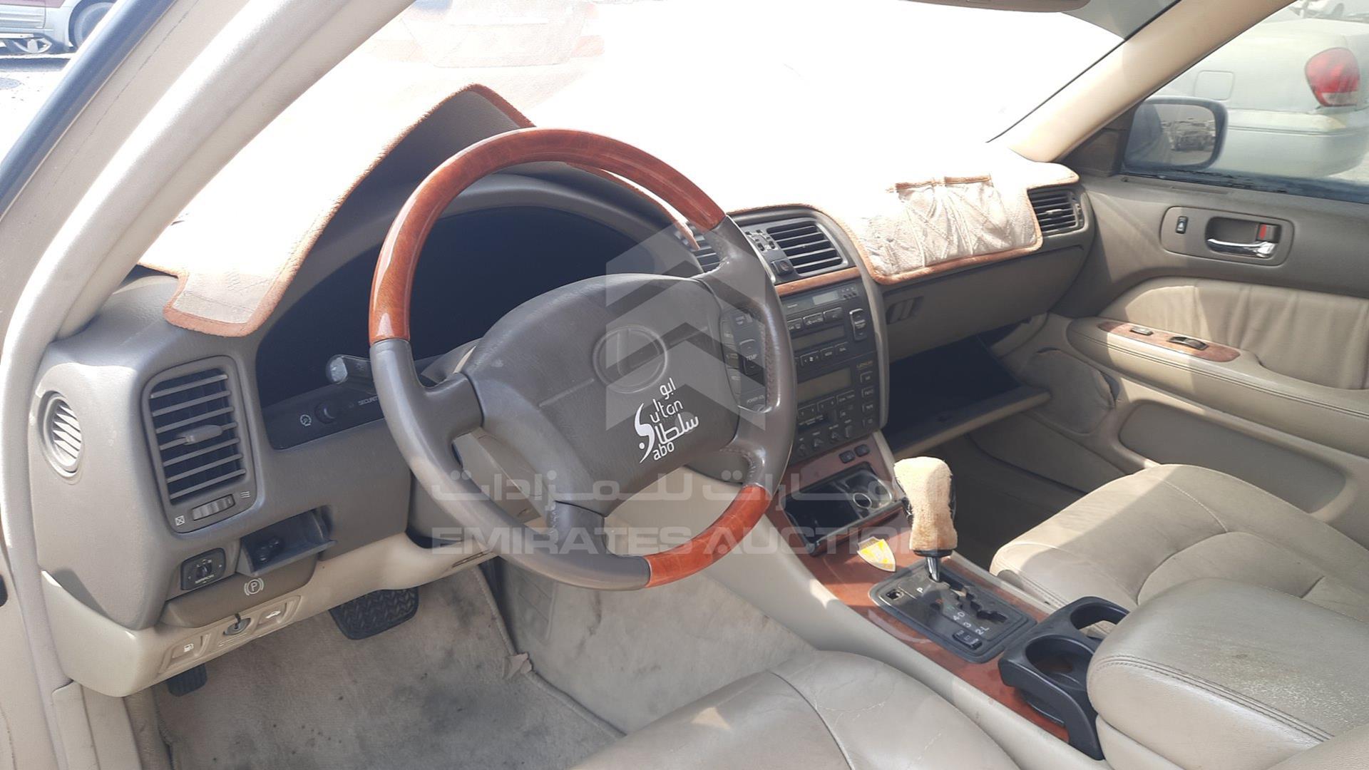 1998 LEXUS LS400 VIN: JT8BH28F0W0137534