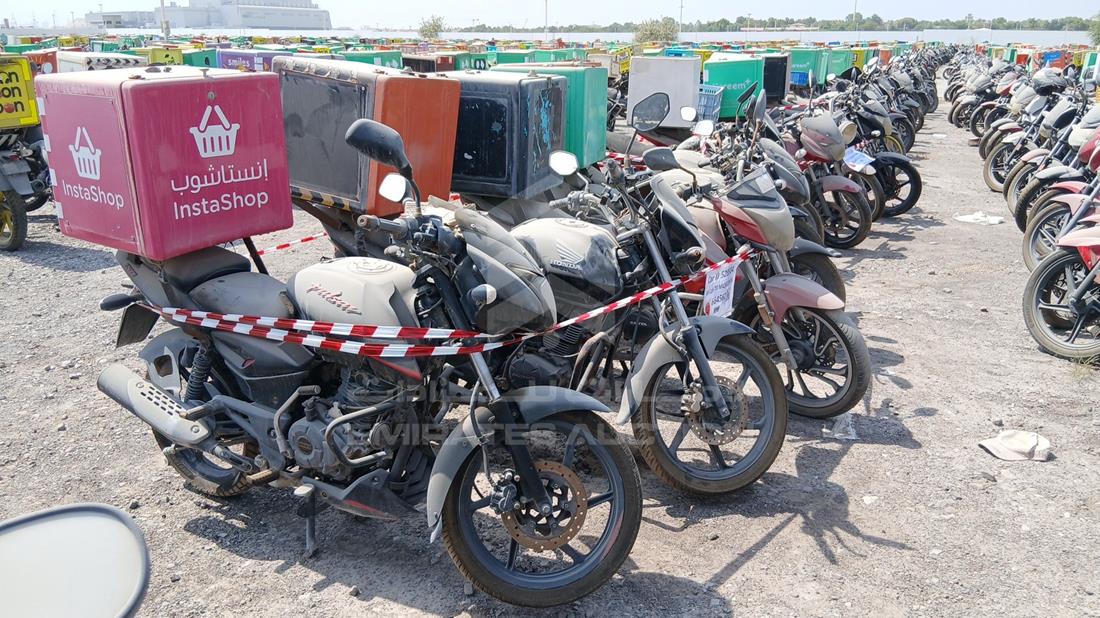 5 Motorbikes — Front Right Angle — Photo 11