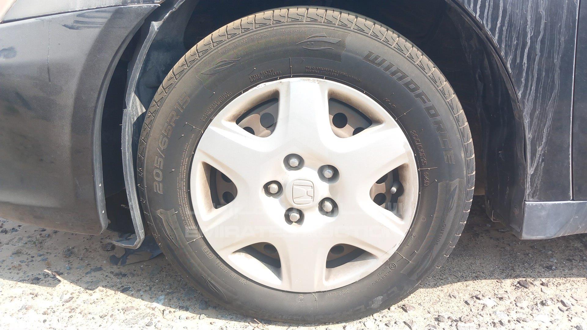 2007 HONDA ACCORD VIN: JHMCM56517C416812
