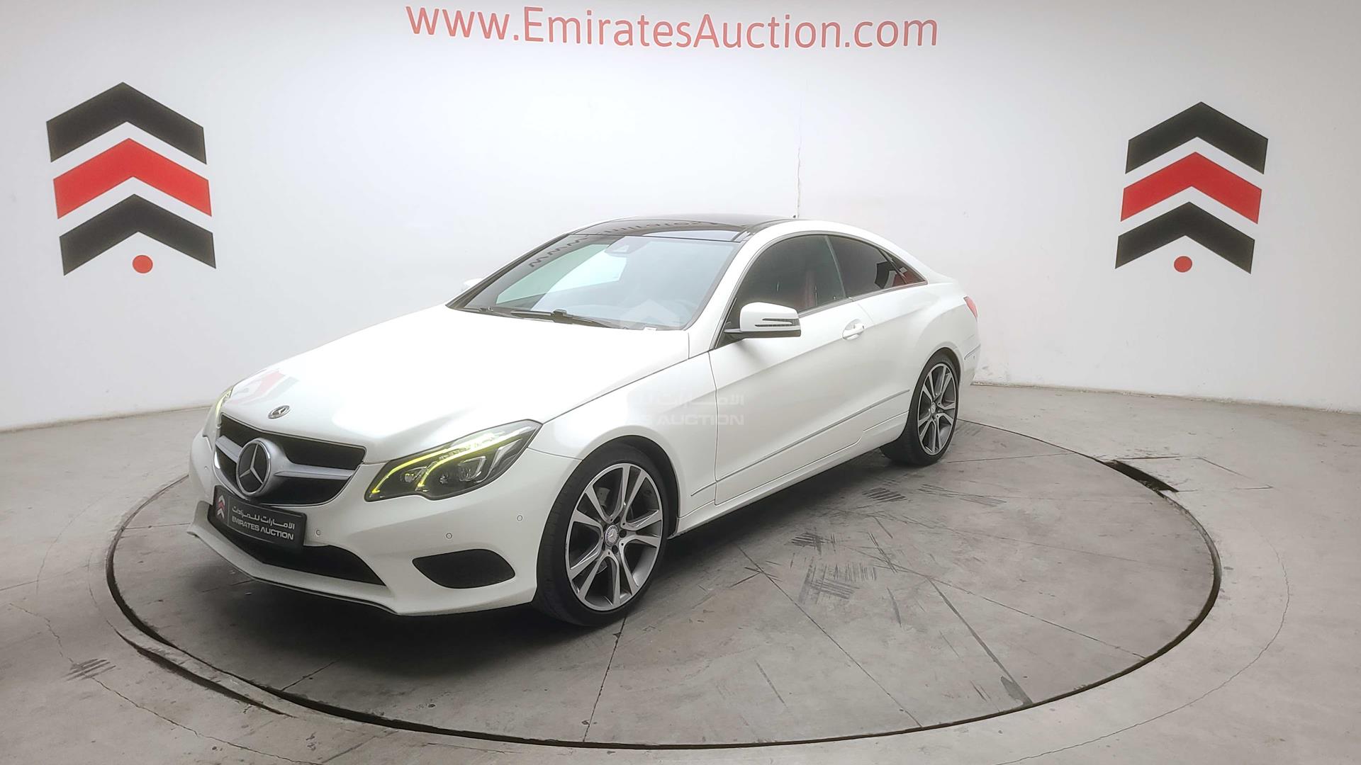 2014 MERCEDES E 200 VIN: WDDKJ3EB4EF263216