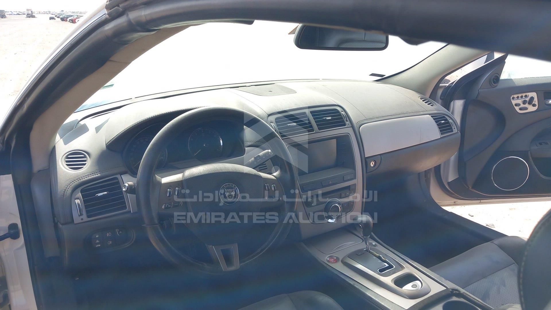 2007 JAGUAR XK VIN: SAJAA44FX75B00356