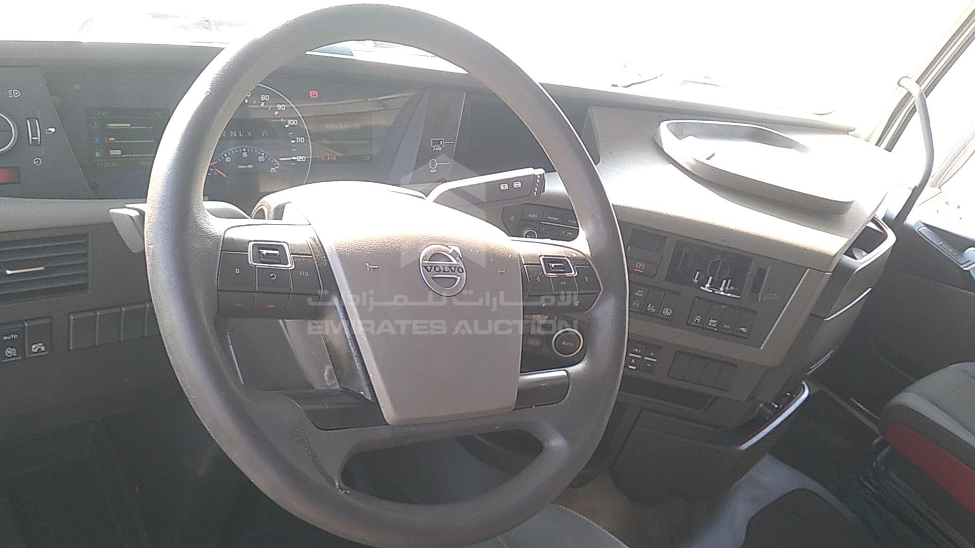 2016 VOLVO --- VIN: YV2RT40A4GB759446