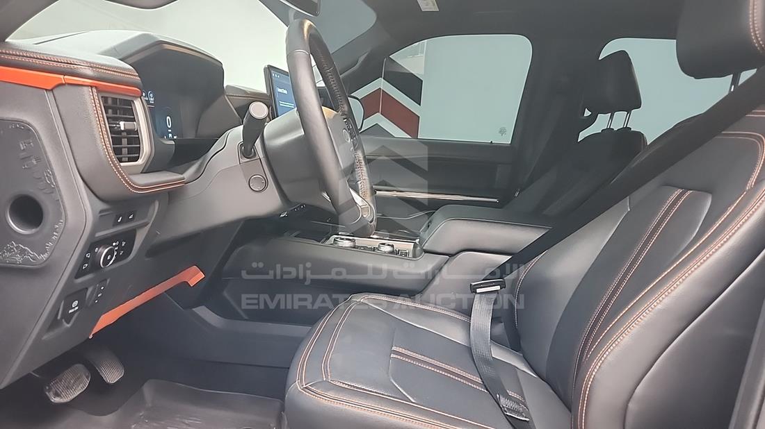 2024 Ford Expedition — Front Left Driver Seat View — Photo 15