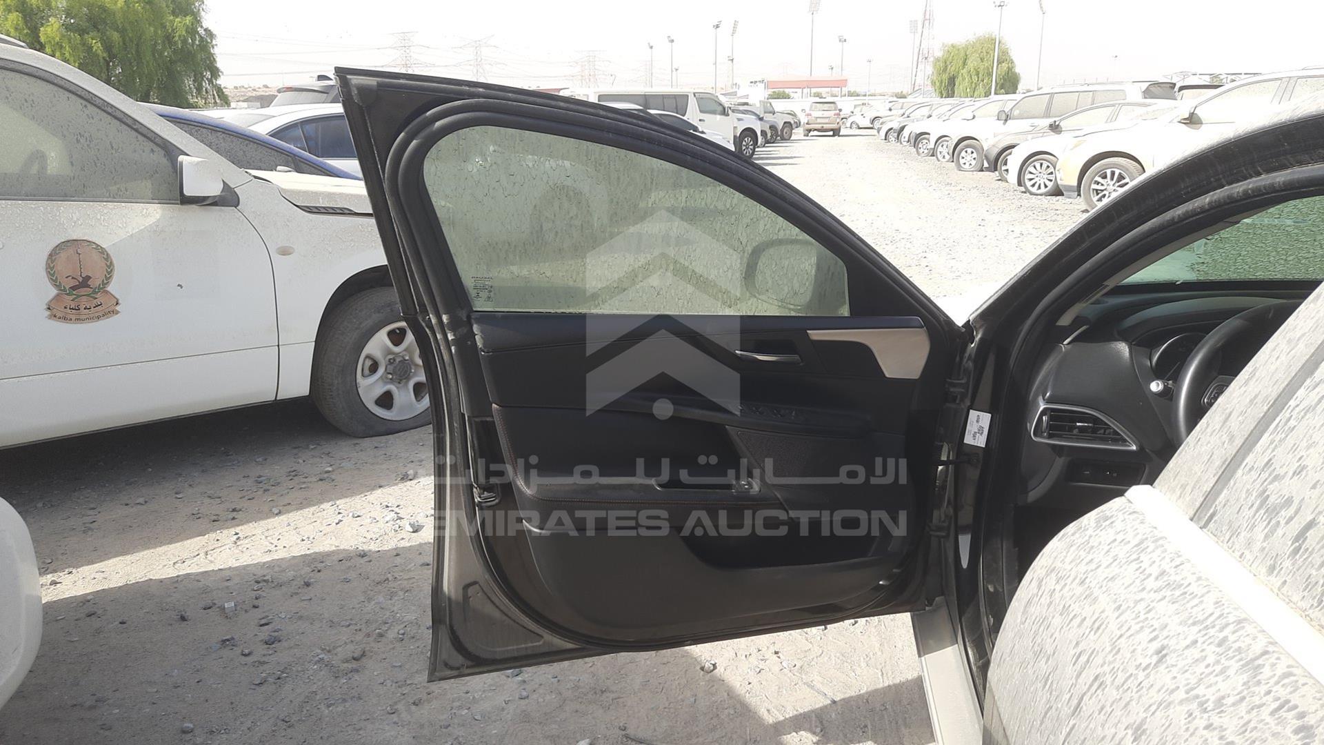 2016 JAGUAR XE VIN: SAJAB4BG1GA934092