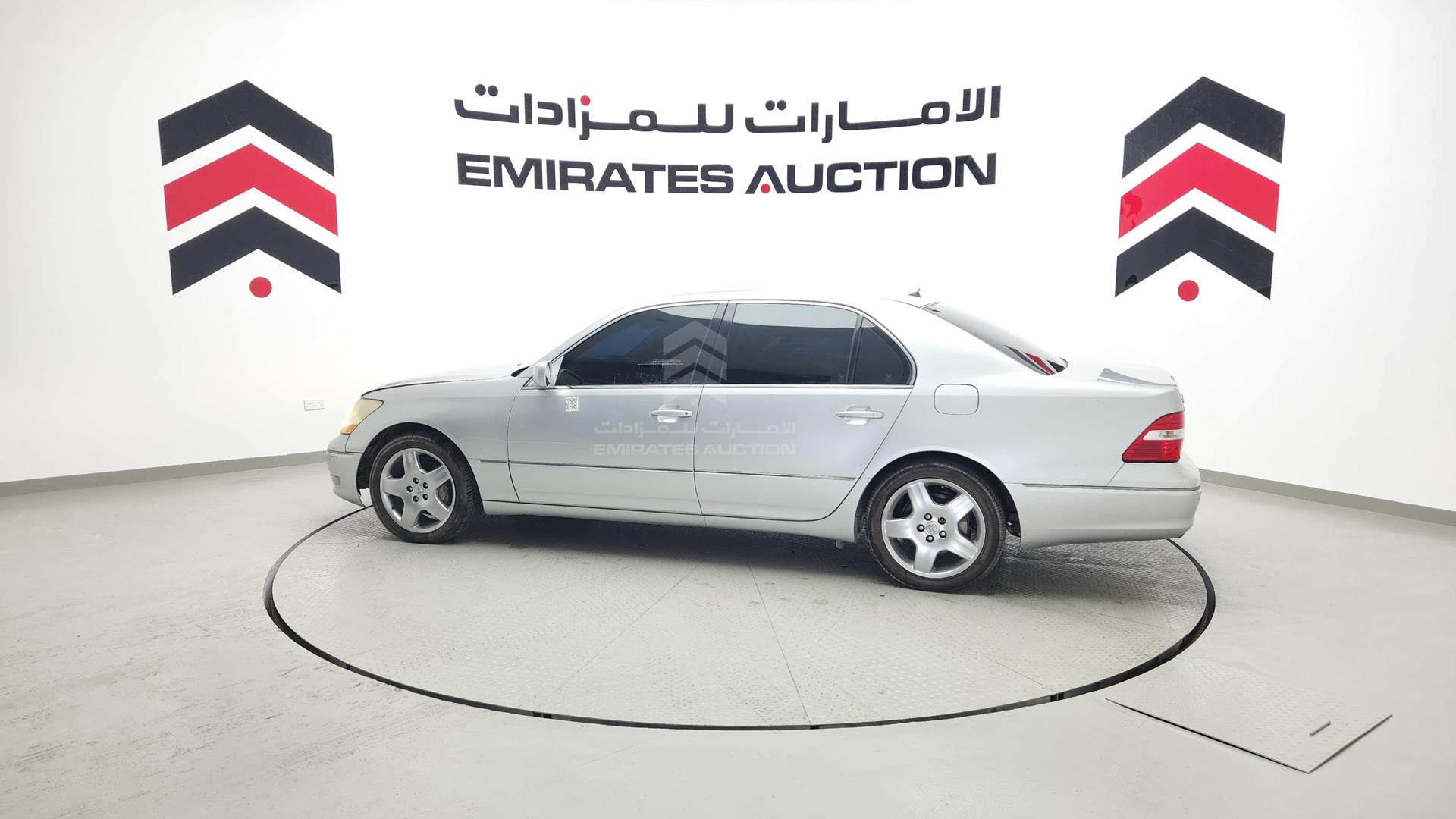 2004 LEXUS LS 430 VIN: JTHBN36F740127825