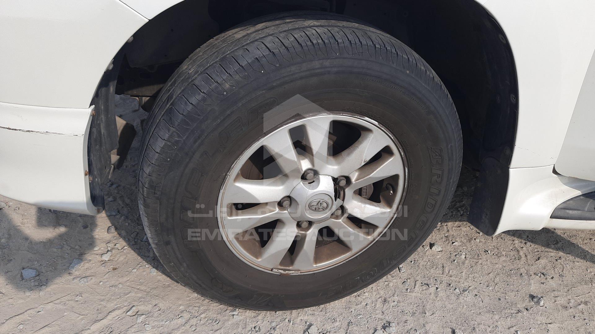2008 TOYOTA LAND CRUISER VIN: JTMHU09J385007509
