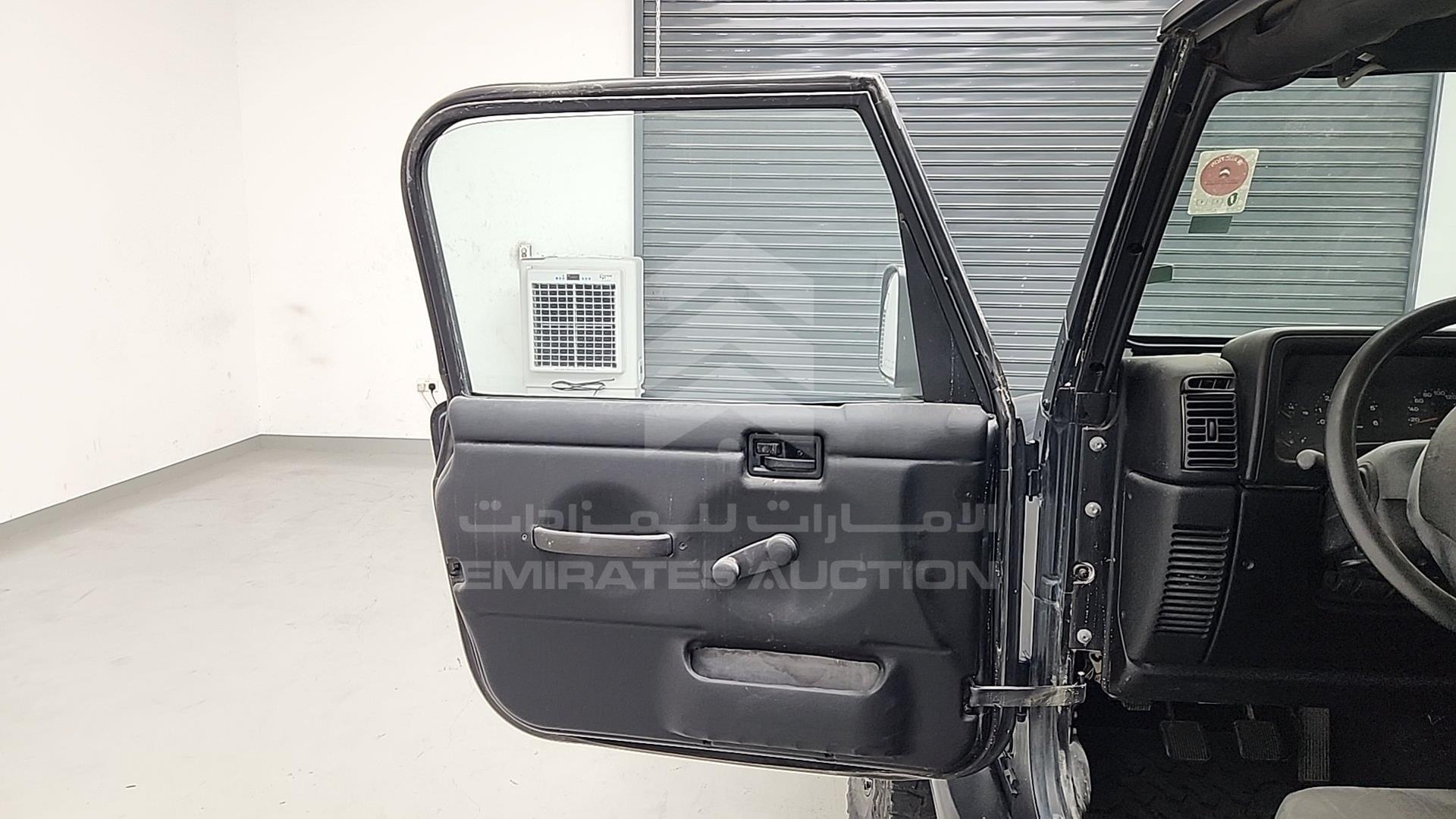 2005 JEEP WRANGLER / VIN: 1J4FA49S65P378643