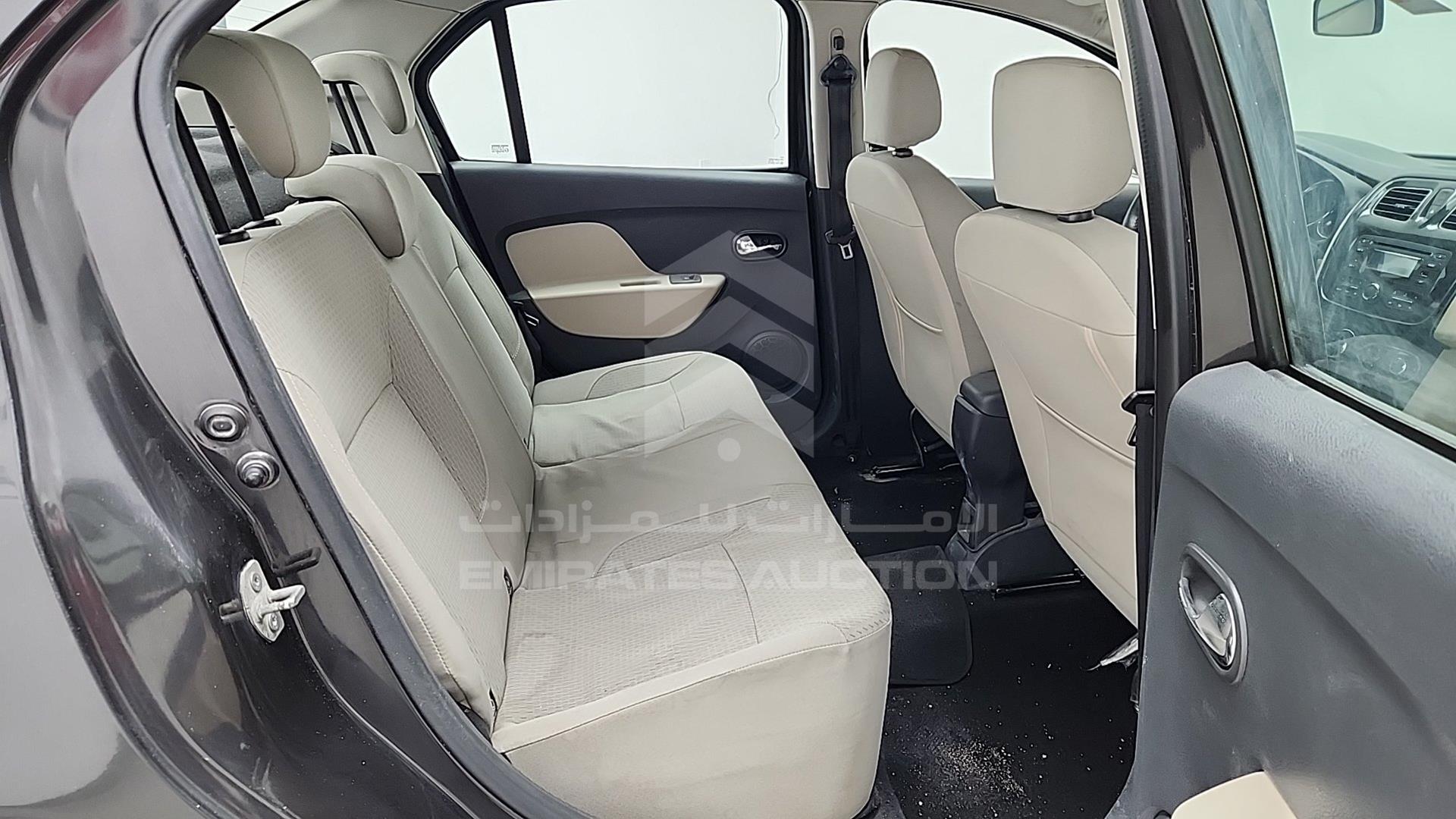 2017 RENAULT SYMBOL VIN: VF14SRAB4HT518704