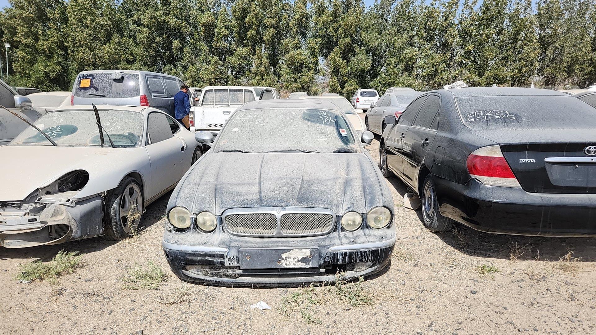 2006 JAGUAR X J 8 VIN: SAJAA86G66TG50578