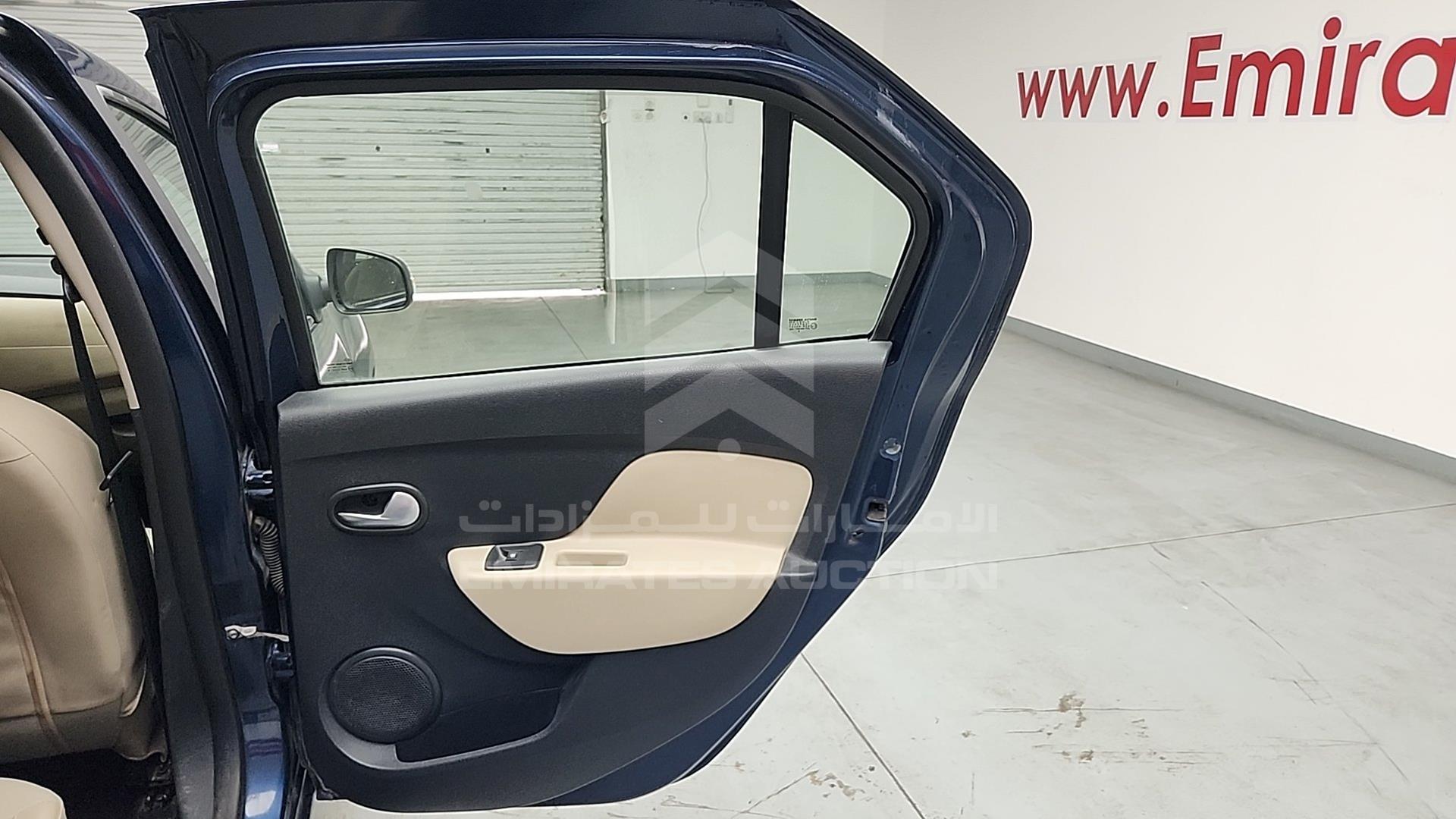 2017 RENAULT SYMBOL VIN: VF14SRAB7HT542334