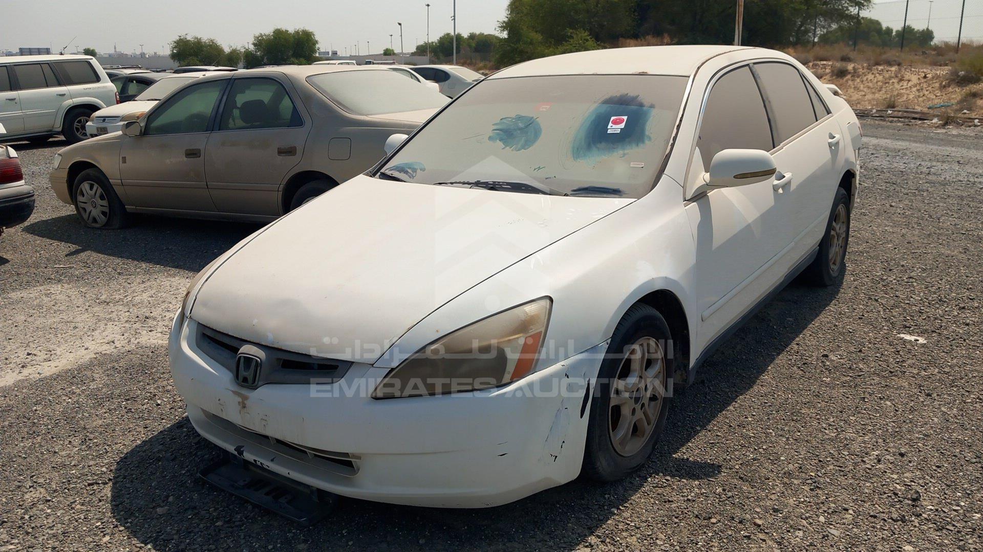 2005 HONDA ACCORD VIN: JHMCM56565C400442