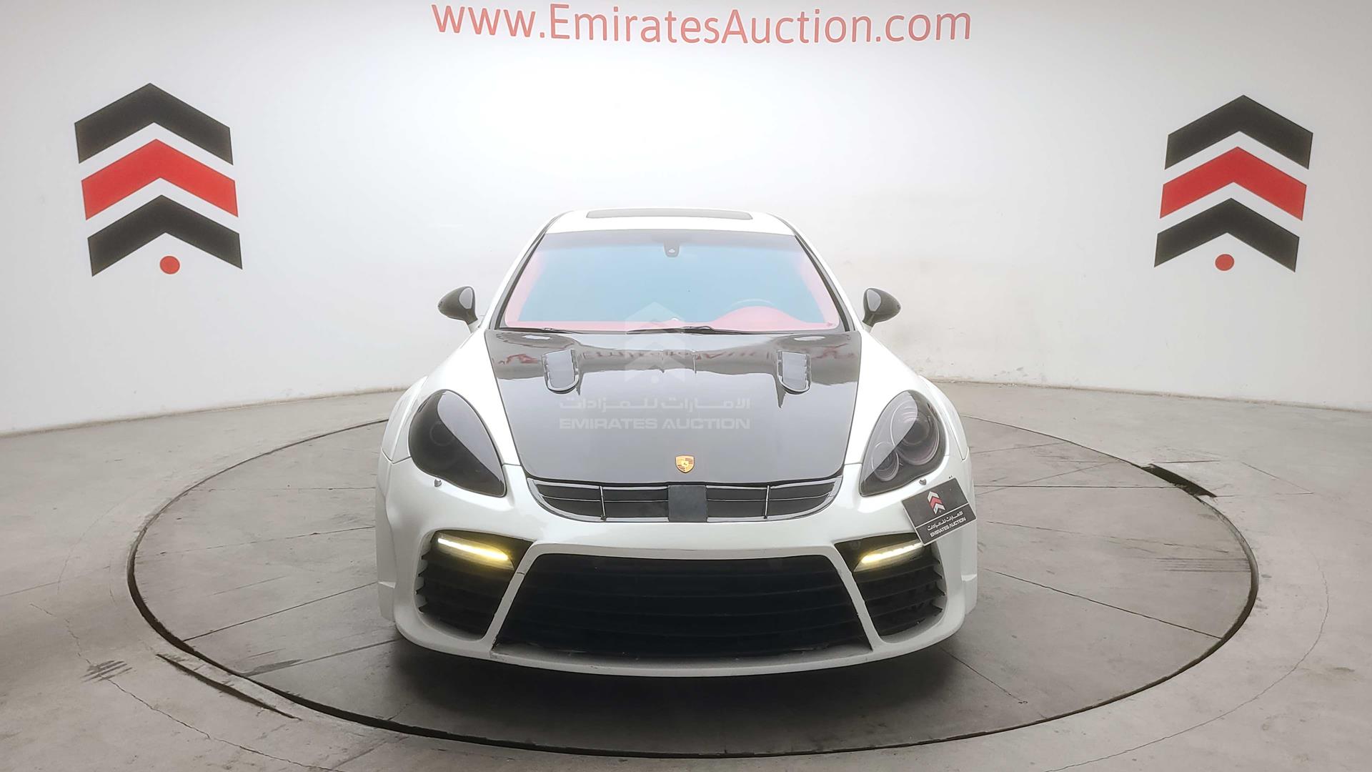 2011 PORSCHE PANAMERA VIN: WP0ZZZ97ZBL004748
