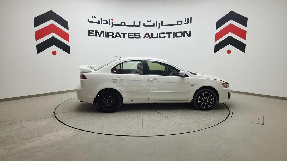 2016 Mitsubishi Lancer — Right Full View — Photo 35