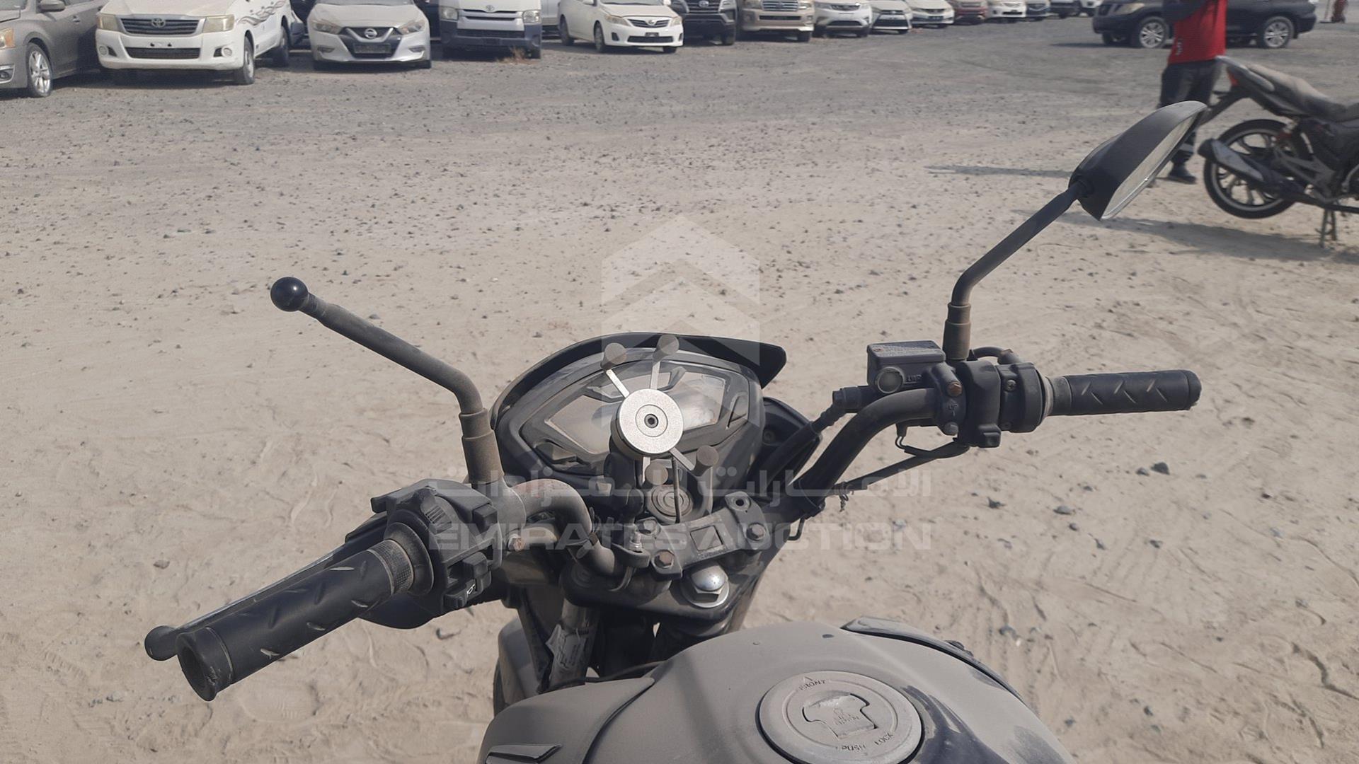 2020 HONDA UNICORN VIN: ME4KC20D5LA007155