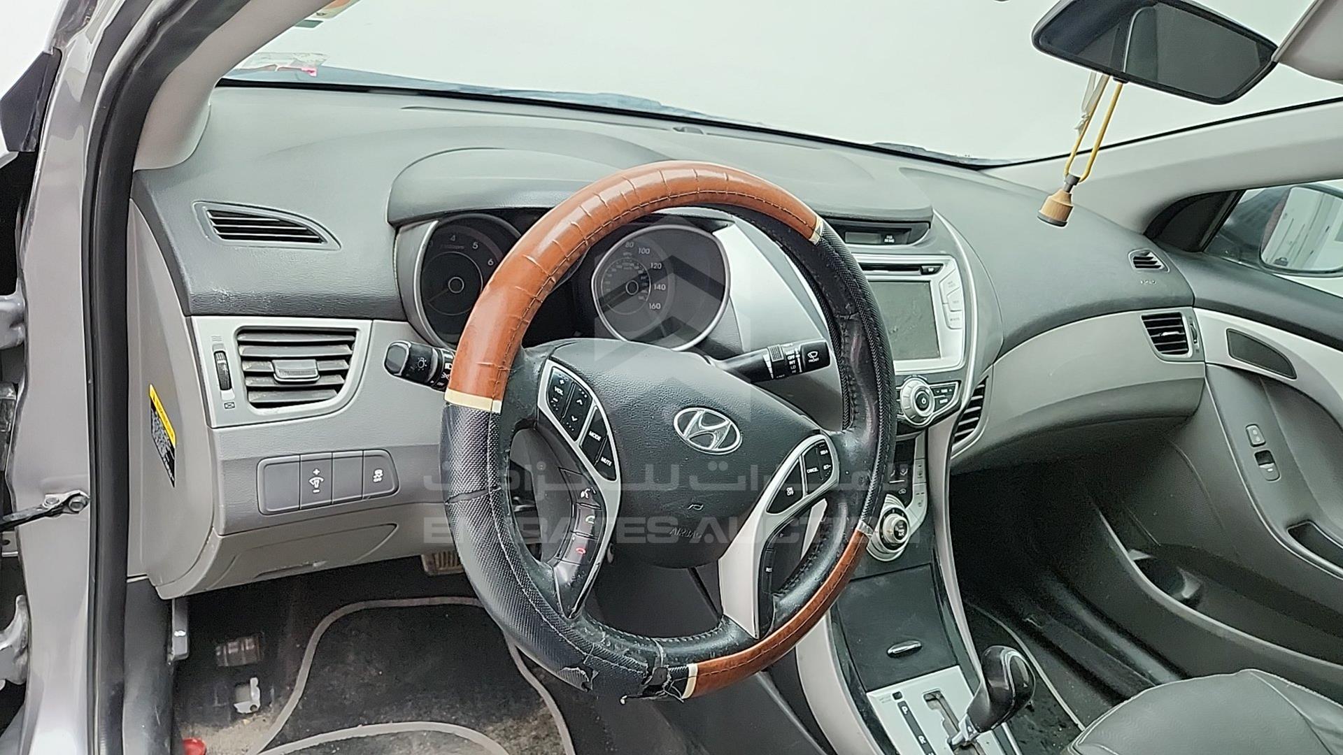 2011 HYUNDAI ELANTRA VIN: KMHDH4AE2BU081960
