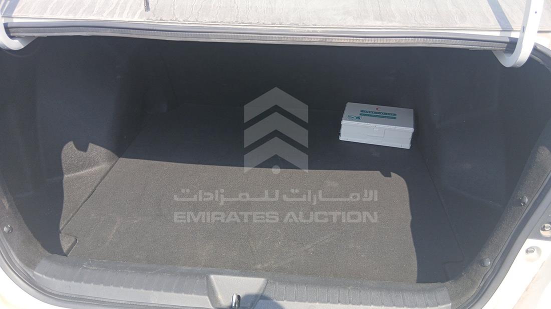 تويوتا ياريس 2023 — زاوية صندوق السيارة — صورة 20