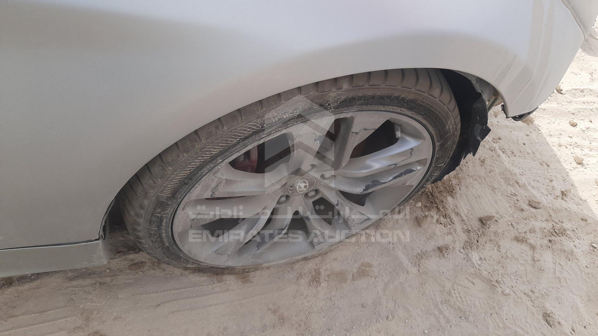 2013 HYUNDAI GENESIS VIN: KMHHU6KJ1DU087143