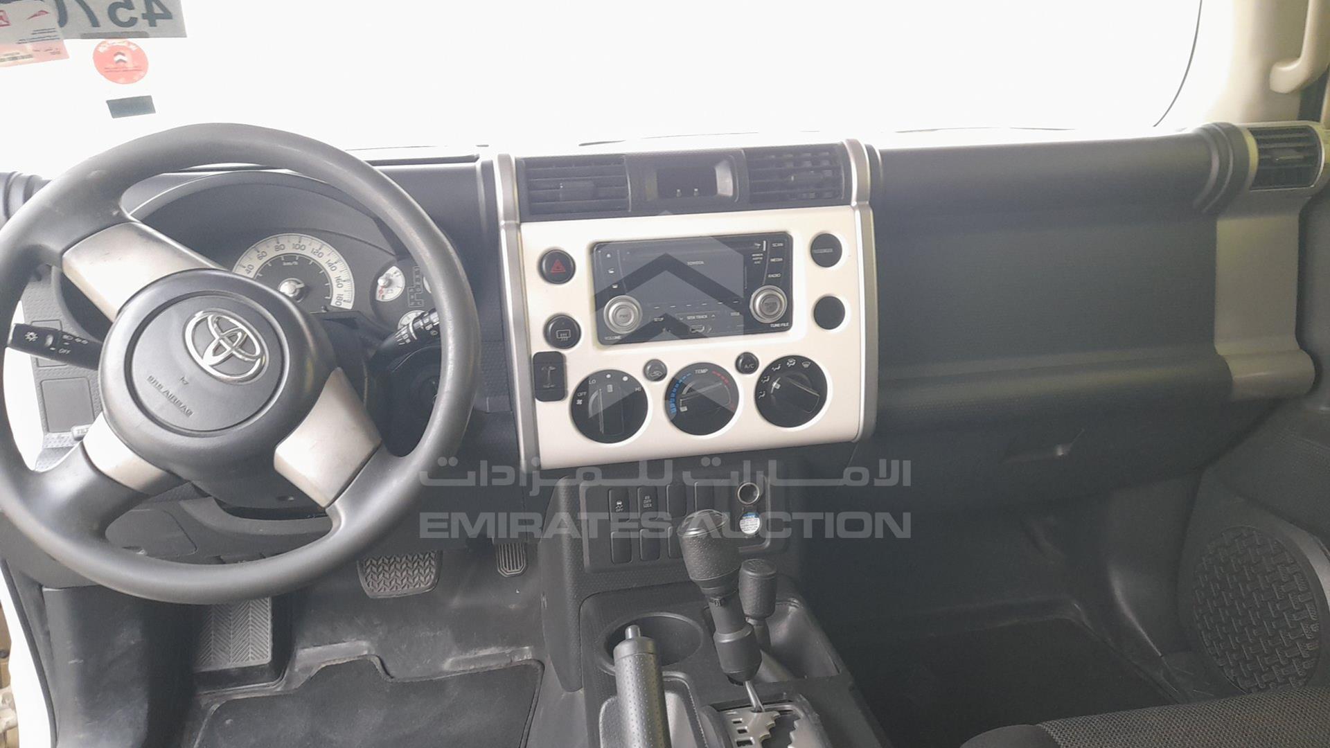 2013 TOYOTA FJ CRUISER VIN: JTEBU11F5DK171029