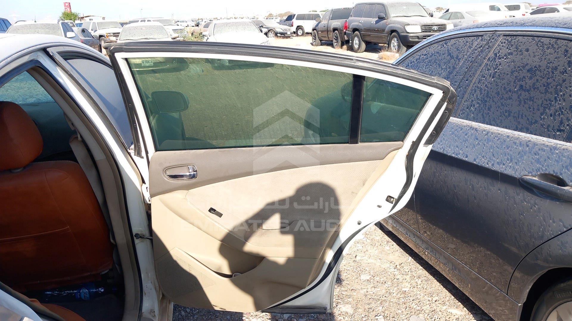 2008 NISSAN ALTIMA VIN: 1N4AL21D38C124983