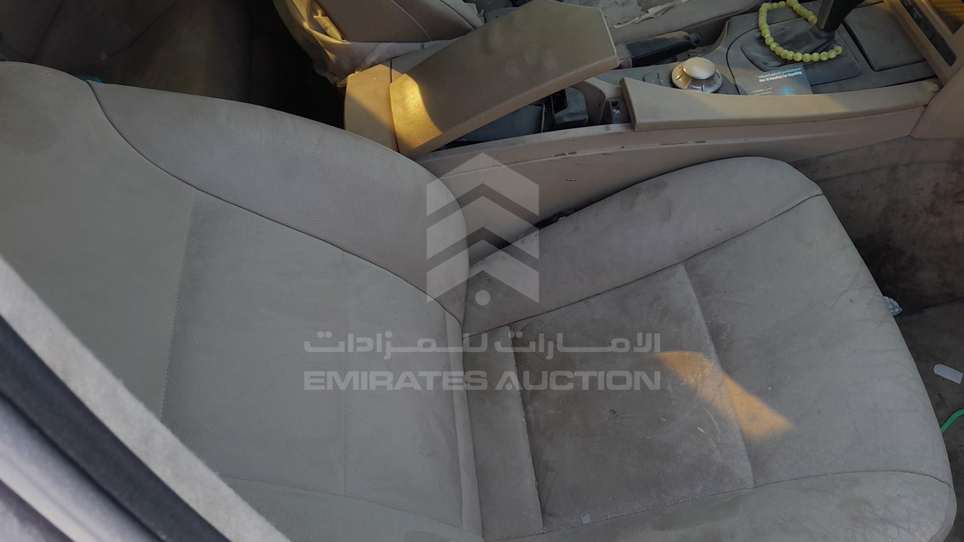0 BMW 530I VIN: WBANA71015B608841