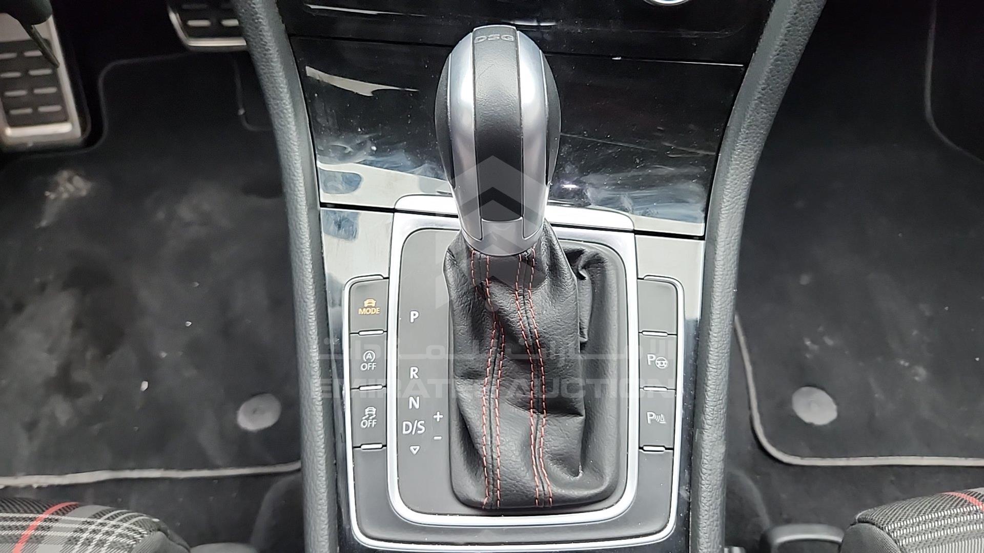 2019 VOLKSWAGEN GOLF VIN: WVWFL2AU5KW003524