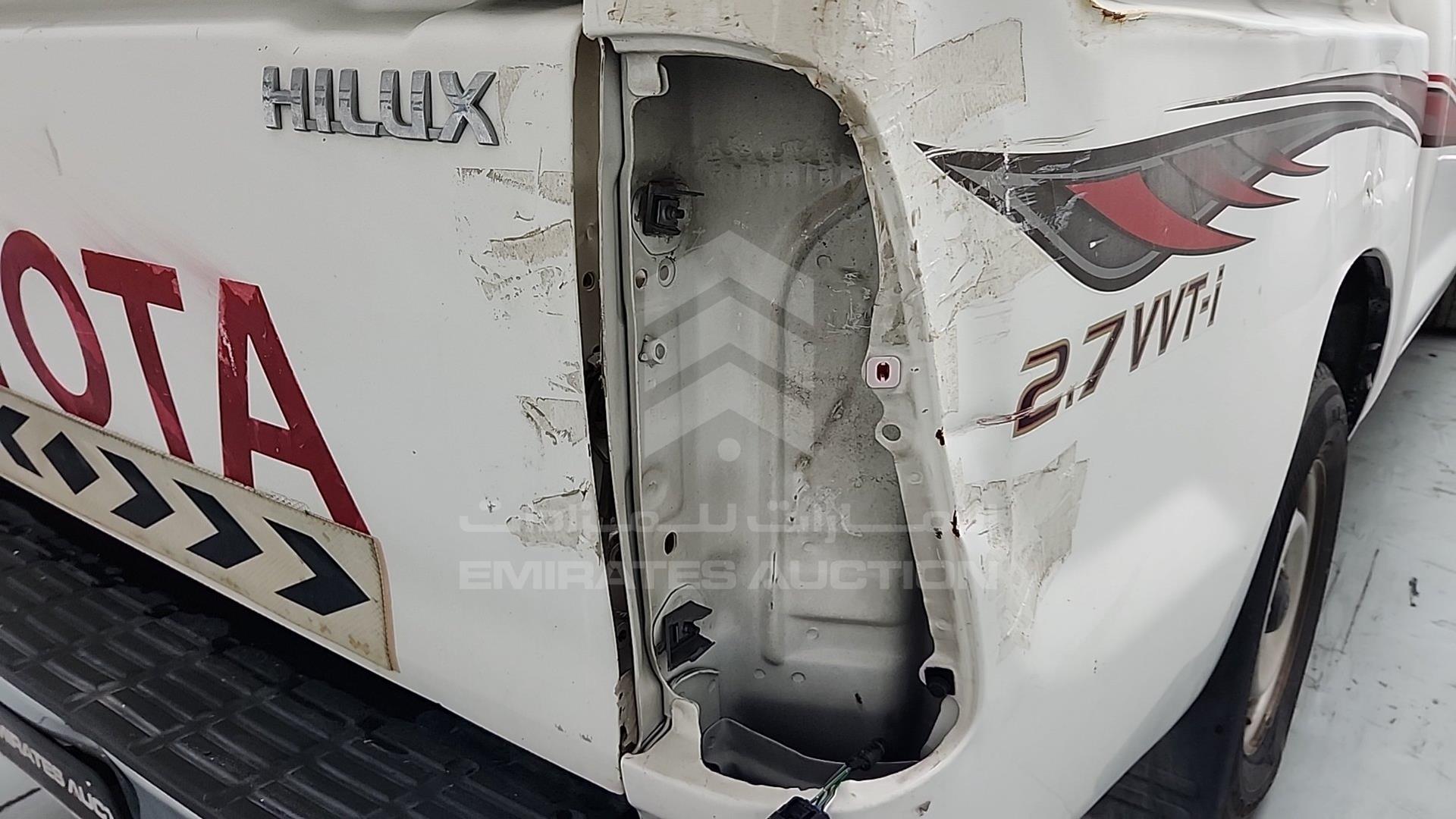2014 TOYOTA HILUX VIN: MR0EX12G4E2349869