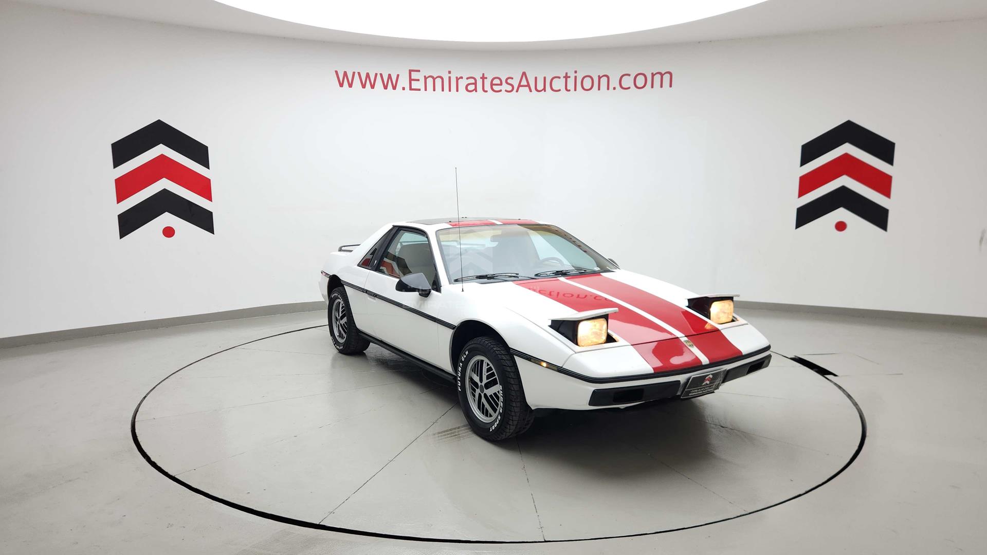 1984 PONTIAC --- VIN: 1G2AM37R2EP279582