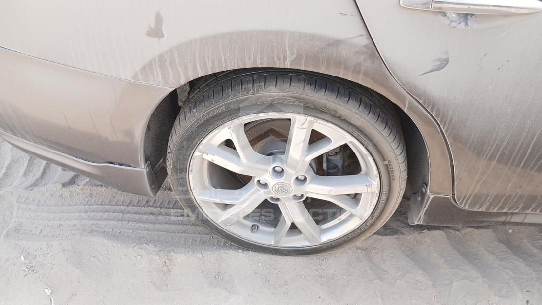 2013 Nissan Maxima — Rear Right Tyre — Photo 31