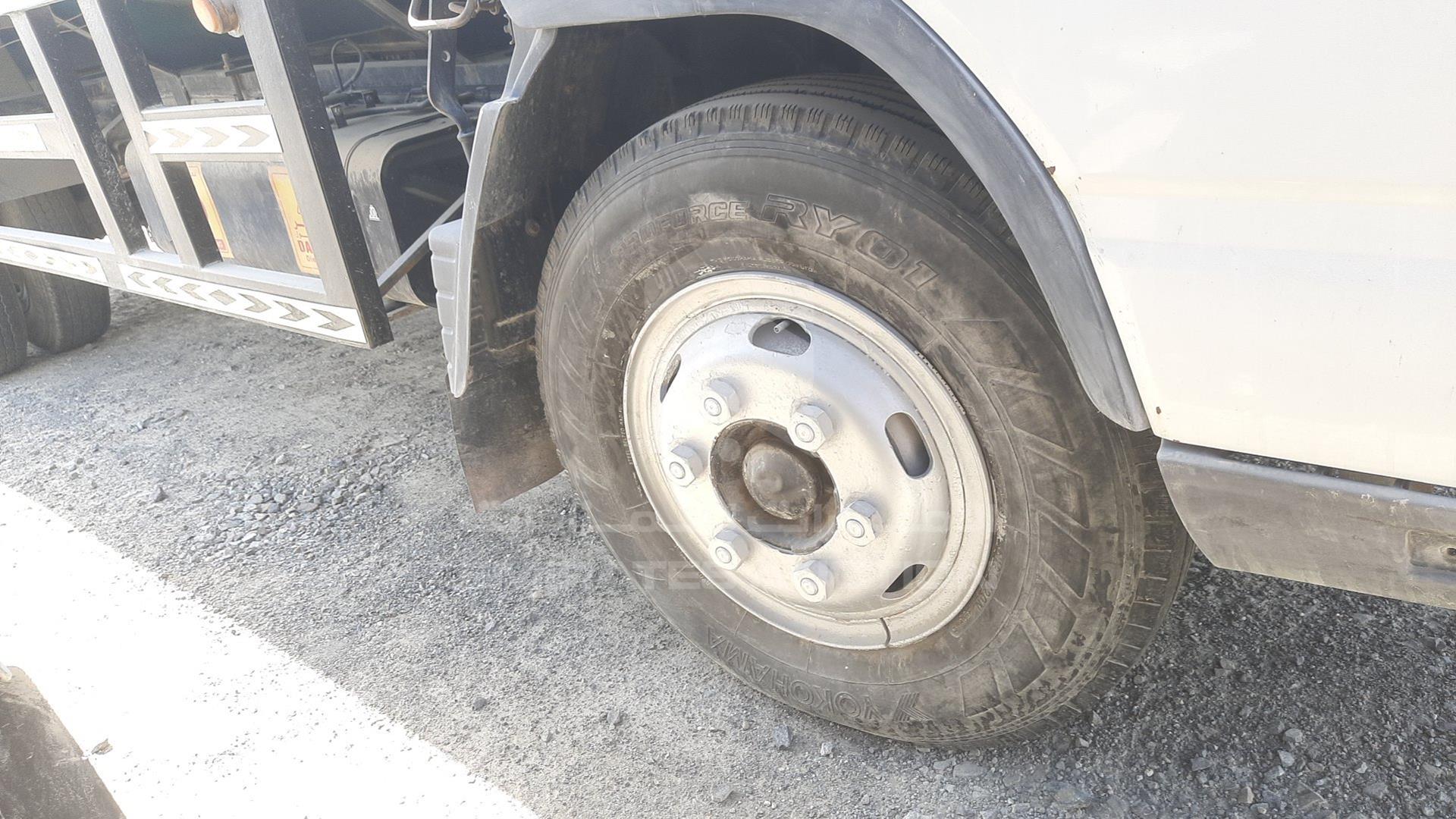2015 MITSUBISHI CANTER VIN: JL7B6E1P5FK007798
