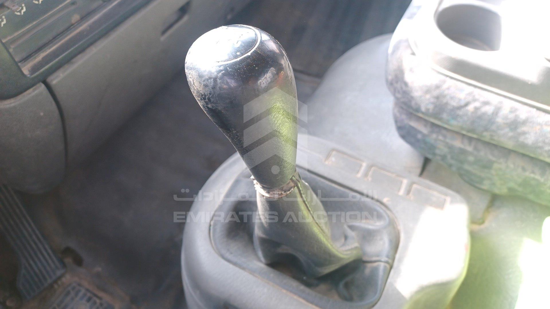 2006 NISSAN DIESEL MKD 210 LHHC VIN: JNCMDF0HX6AL00673