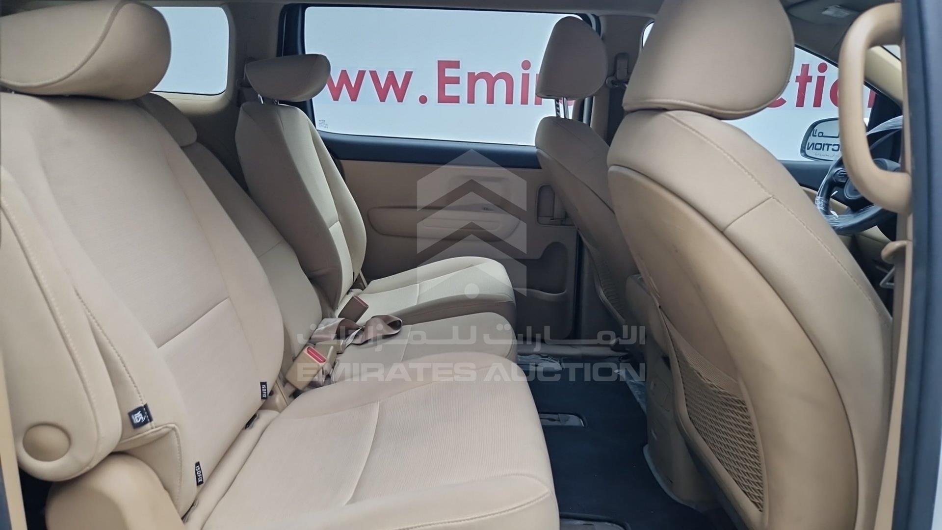 2016 KIA CARNIVAL VIN: KNAMB8128G6156978