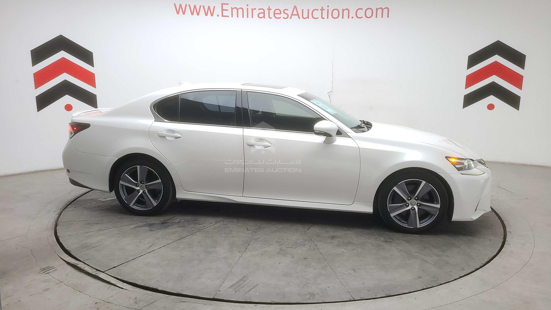 2016 LEXUS GS 200T VIN: JTHBA1BL8GA000589