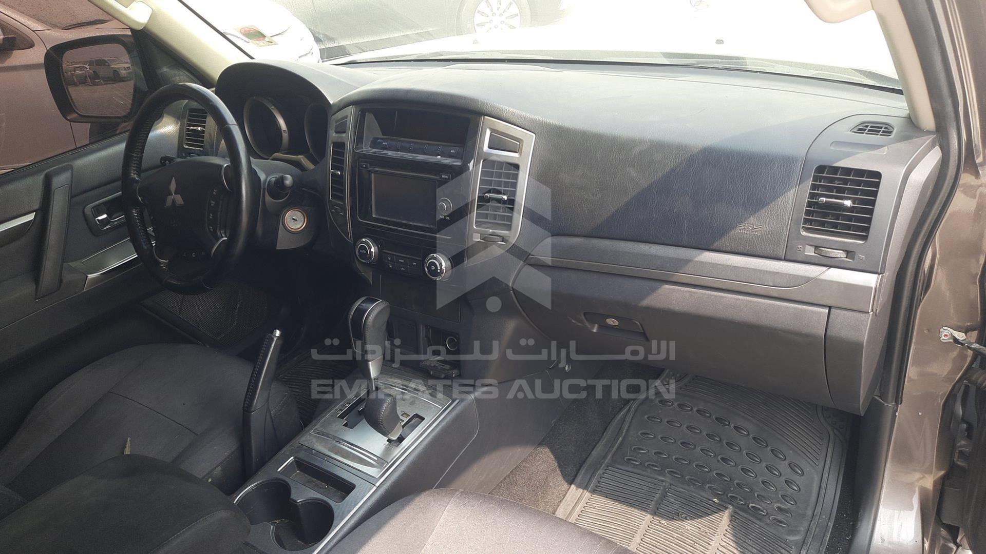 2016 MITSUBISHI PAJERO VIN: JMYMRV85WGJ725010
