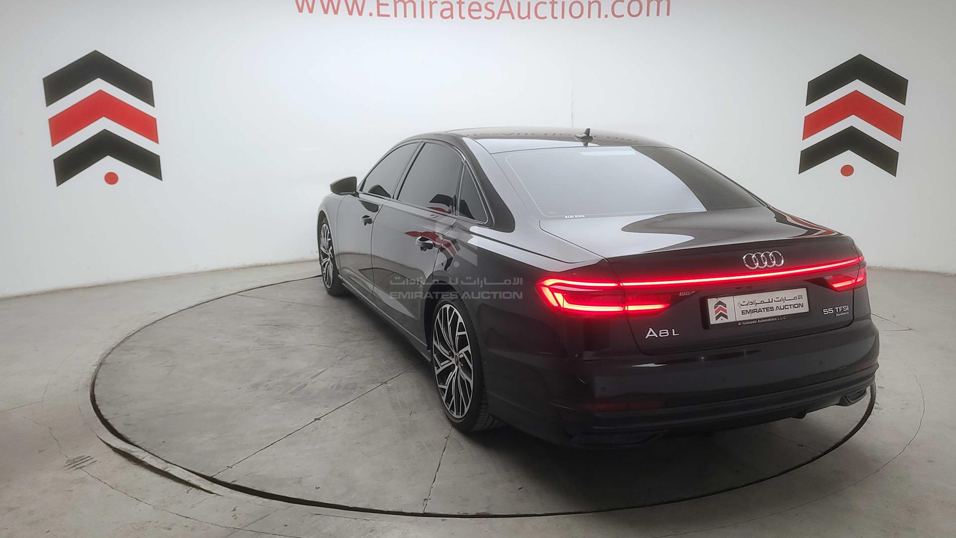 2021 AUDI A8 L VIN: WAUZZZF85MN018708