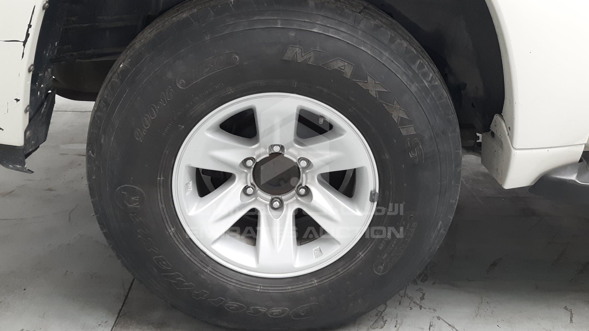 2010 NISSAN PATROL VIN: JN8FY15Y8AX581140