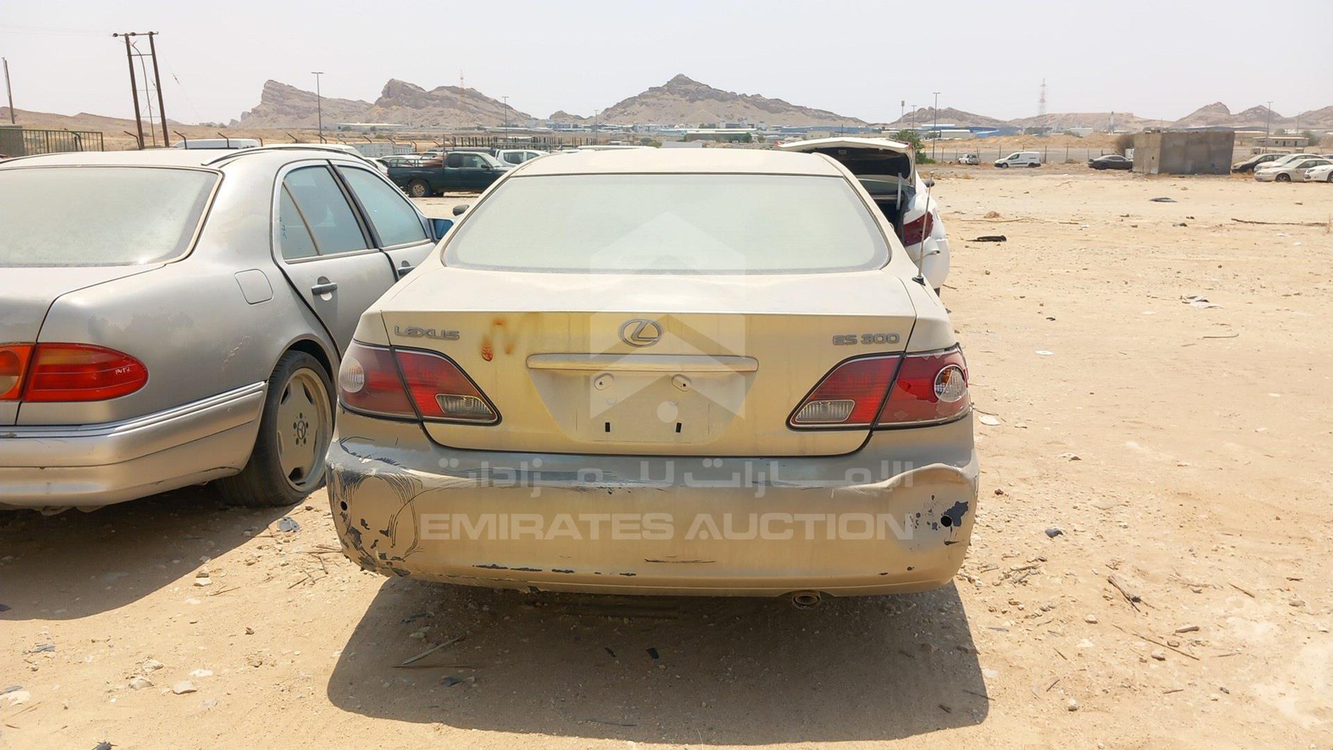 2003 LEXUS ES 300 VIN: JTHBF30G430135510
